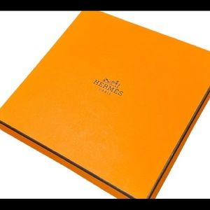 HERMES   5.5x4x1” Box